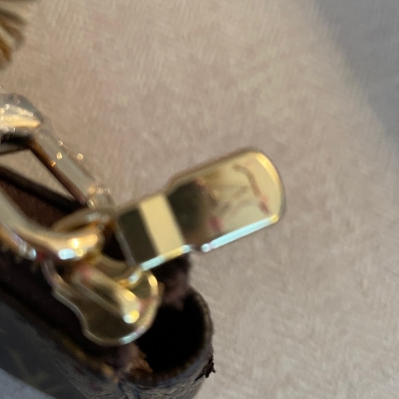 LOUIS VUITTON Authentic Monogram Pochette Accessories w Unbranded Vachetta Strap - Picture 9 of 15